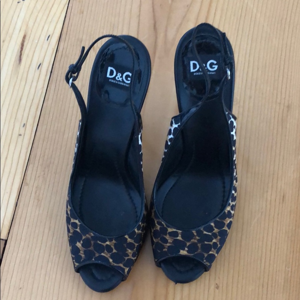 Dolce and Gabbana leopard sling backs, IT 38